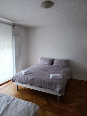 Luka Zagreb